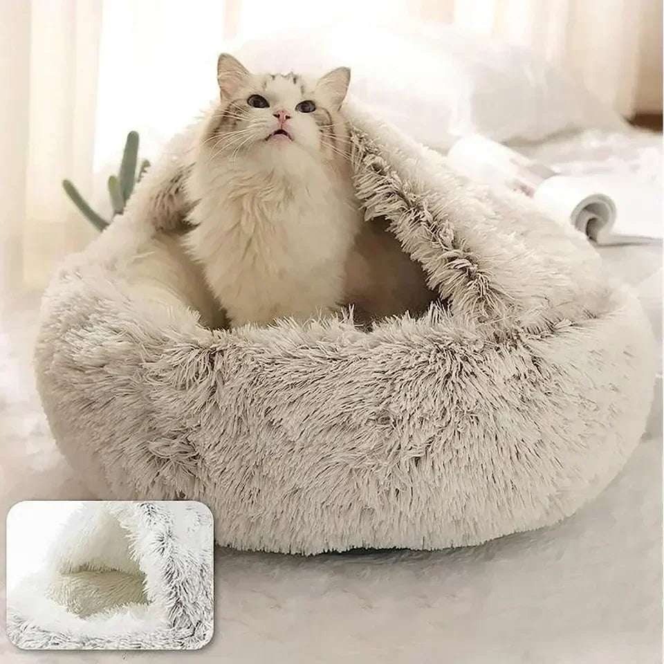 Cosy Plush Cat Cushion - Comfortable Resting Place for Cats - Meterpet