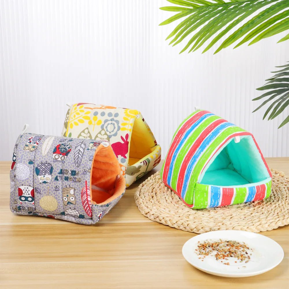 Cute Cartoon Guinea Pig Hutch Mini Cage - Warm and Comfortable - Meterpet