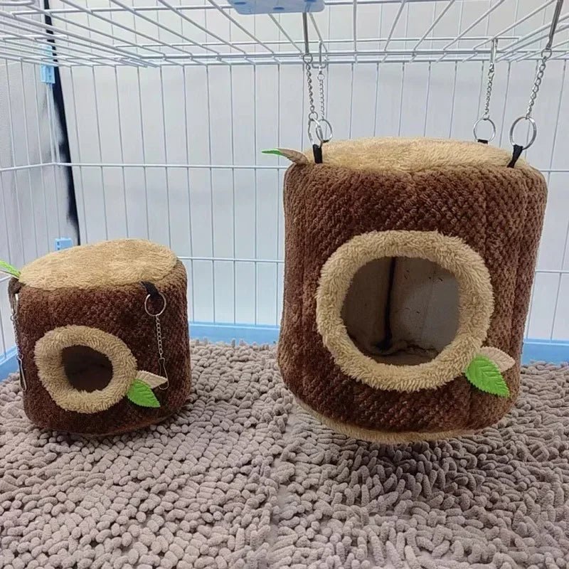 Tree Stump Pet House With Hammock - Perfect for Hamsters, Guinea Pigs, Ferrets and Rabbits - Meterpet