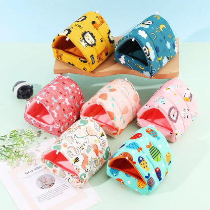 Cute Cartoon Guinea Pig Hutch Mini Cage - Warm and Comfortable - Meterpet