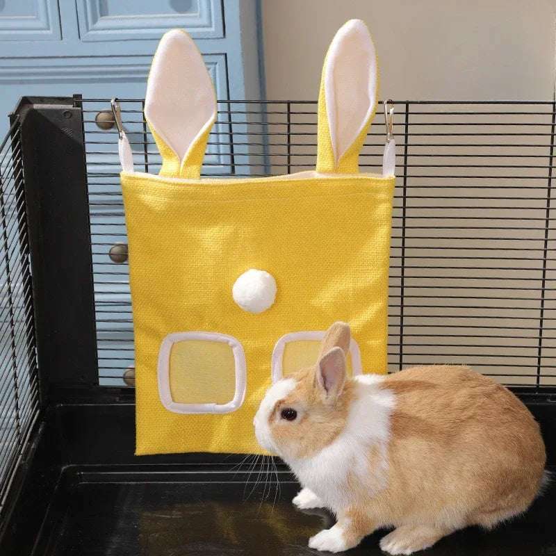 Rabbit Hay Feeder Hanging Pouch - Durable and Space - Saving - Meterpet